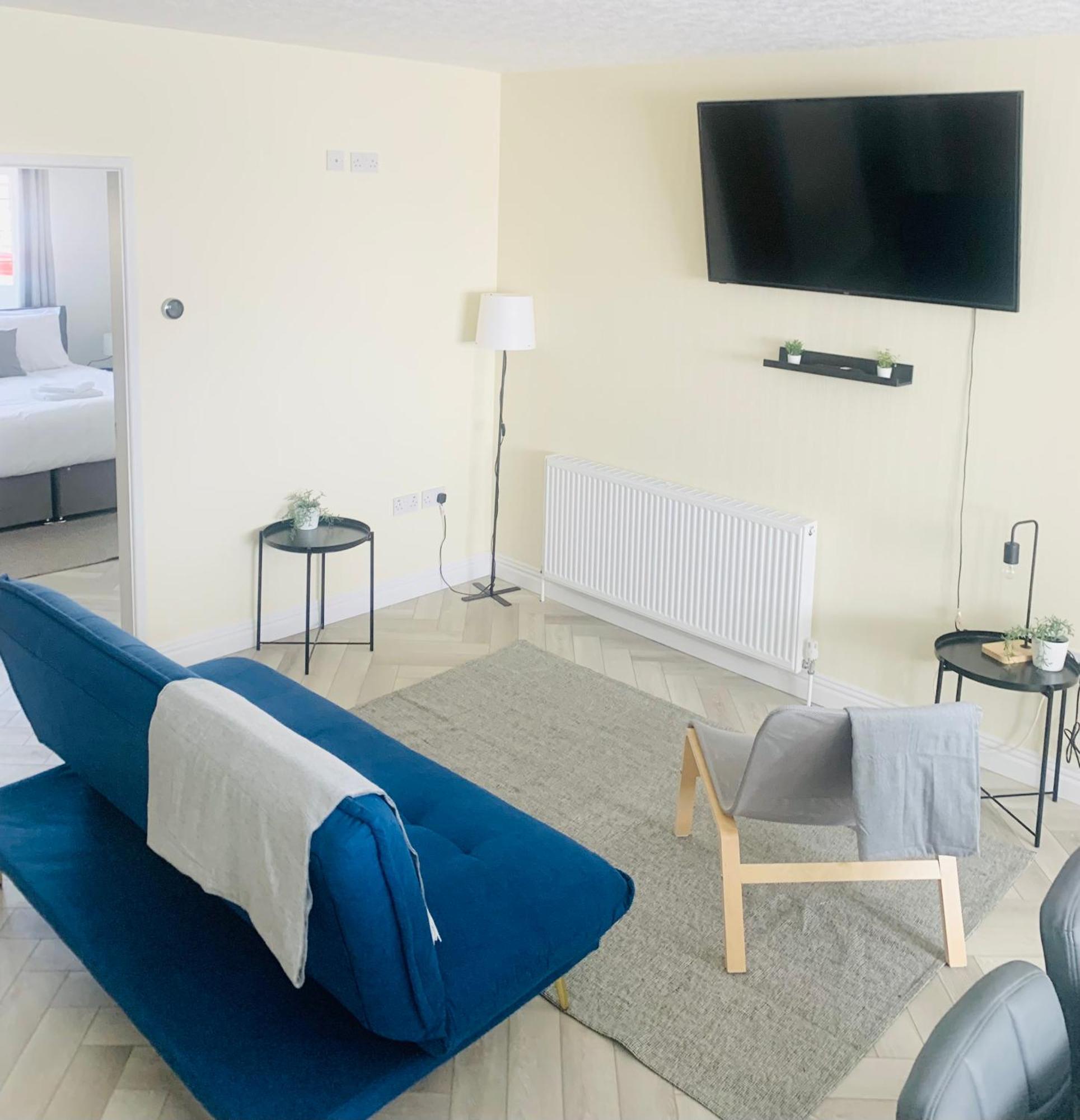 Newly Renovated, Modern 3 Bed Apartment Walmersley Luaran gambar